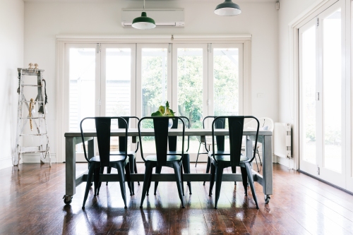 bifold door Hayes